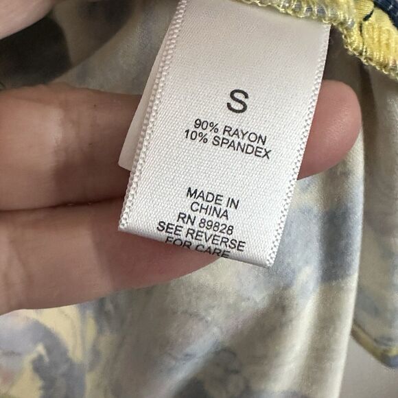 LOGO Lori Goldstein Top Tunic S Yellow Blue Floral Asymmetric Hem Pocket Casual - Picture 7 of 11